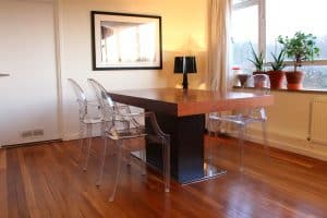 Kartell Louis Ghost transparents