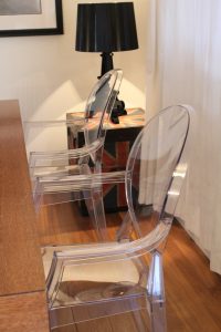 Kartell Louis Ghost transparents