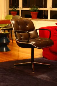Knoll Pollock armchair