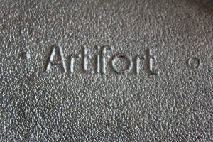 House of Pac Little tulip Pierre Paulin Artifort Violette