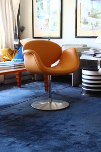 House of Pac Little tulip Pierre Paulin Artifort caramel