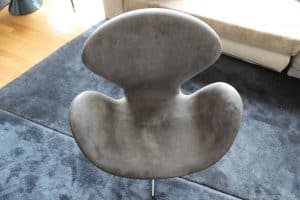 House of Pac - Swan chair by Arne Jacobsen and Fritz Hansen