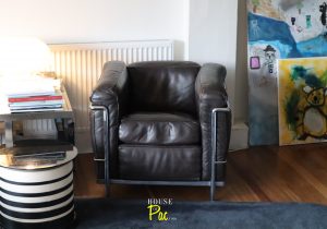 House of Pac - LC2 Cassina brown leather Le Corbusier Perriand