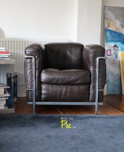 House of Pac - LC2 Cassina brown leather Le Corbusier Perriand