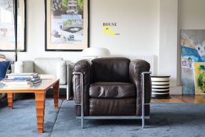House of Pac - LC2 Cassina brown leather Le Corbusier Perriand
