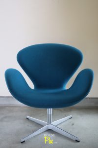 House of Pac - Swan chair Arne Jacobsen Fritz Hansen turquoise