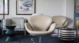 House of Pac - Leather Swan Chair Arne Jacobsen Fritz Hansen