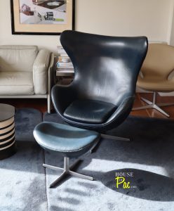 House of Pac - Egg Chair and ottoman leather dark blue Arne Jacobsen Fritz Hansen