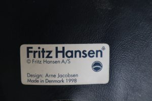 House of Pac - Egg Chair and ottoman leather dark blue Arne Jacobsen Fritz Hansen