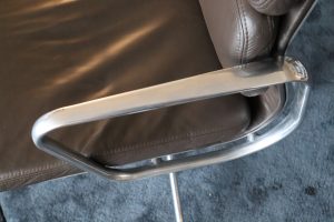 House of Pac - EA208 brown full leather Eames Vitra