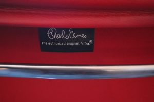 House of Pac - Red leather EA217 Vitra Eames