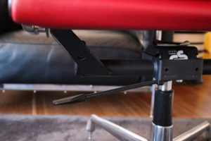 House of Pac - Red leather EA217 Vitra Eames