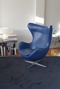 House of Pac - Egg Chair blue leather Arne Jacobsen Fritz Hansen