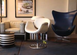 House of Pac - White leather Artifort little tulips by Pierre Paulin