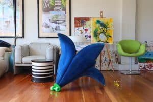 House of Pac - Edra Getsuen Lily chair by Masanori Umeda