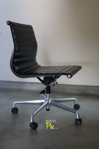 House of Pac - Vitra Eames Aluminium chair EA117 black leather