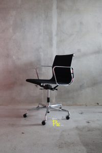 House of Pac - Eames EA117 Vitra Black hopstack
