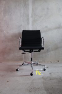 House of Pac - Eames EA117 Vitra Black hopstack