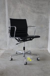 House of Pac - EA117 Eames Vitra black leather