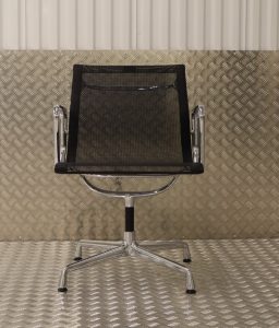 House of Pac - Vitra Eames EA108 black netweaves and chrome