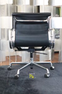 House of Pac - Vitra Softpad EA217 Eames Black and Chrome