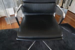 House of Pac - Vitra Softpad EA217 Eames Black and Chrome