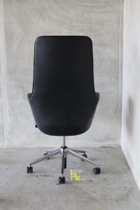 House of Pac: Vitra Grand Executive Citterio black leather high back